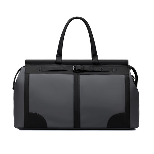 Versatile Duffle Bag for All-Season Outdoor Activities