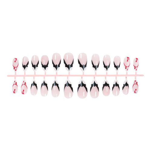 Press-On Nail Set Featuring Distinctive Graphic Patterns