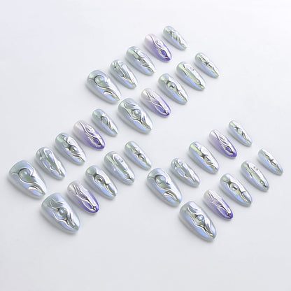 3D Designed Press-On Nails for Artistic Looks