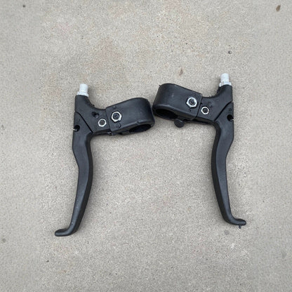 Adjustable Brake Lever System for Bicycles