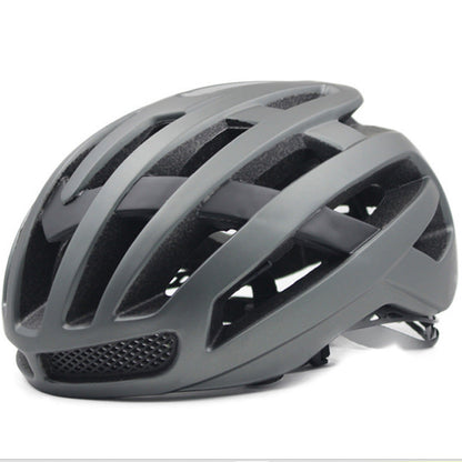 Streamlined Bike Helmet for Enhanced Aerodynamics