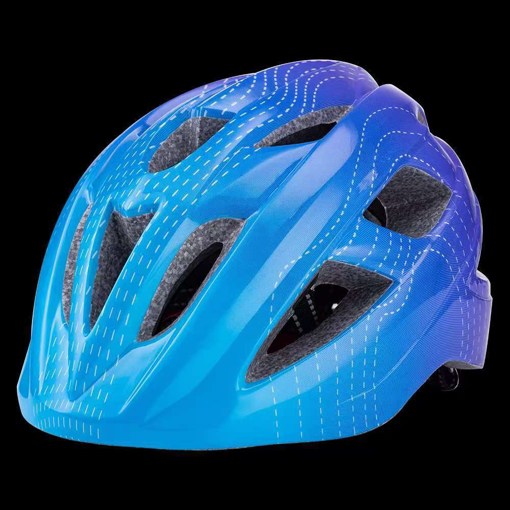 Safety Helmet for Cycling with Aerodynamic Design