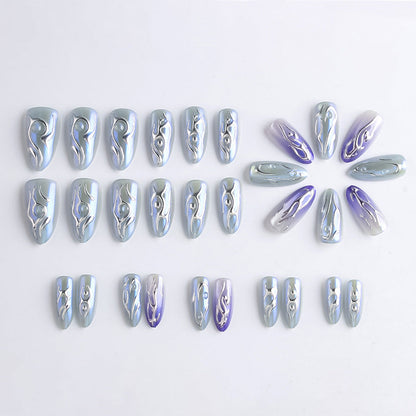 3D Designed Press-On Nails for Artistic Looks