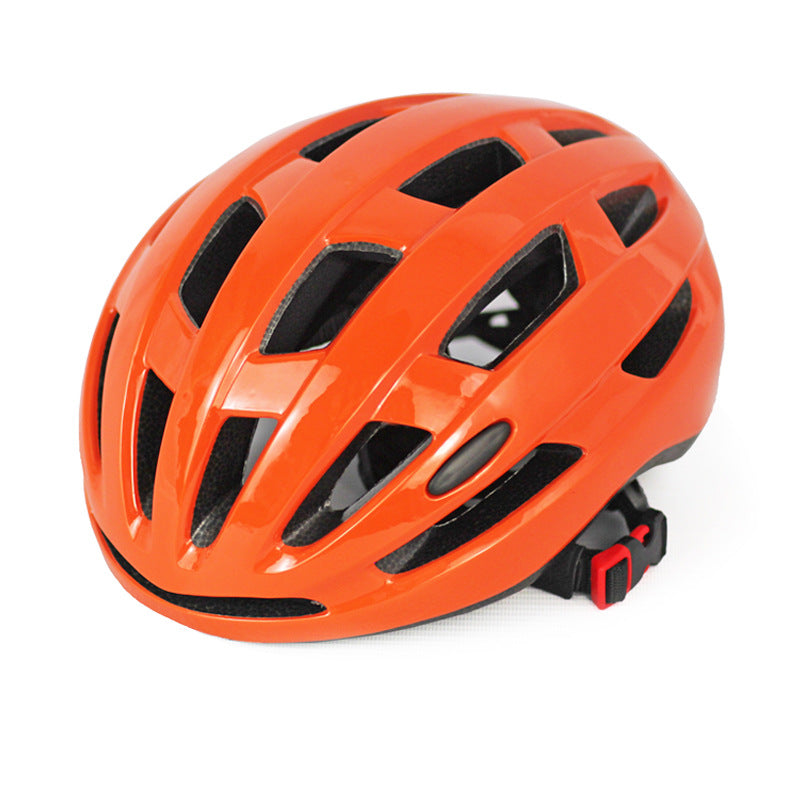 Streamlined Cycling Race Helmet for Enhanced Performance