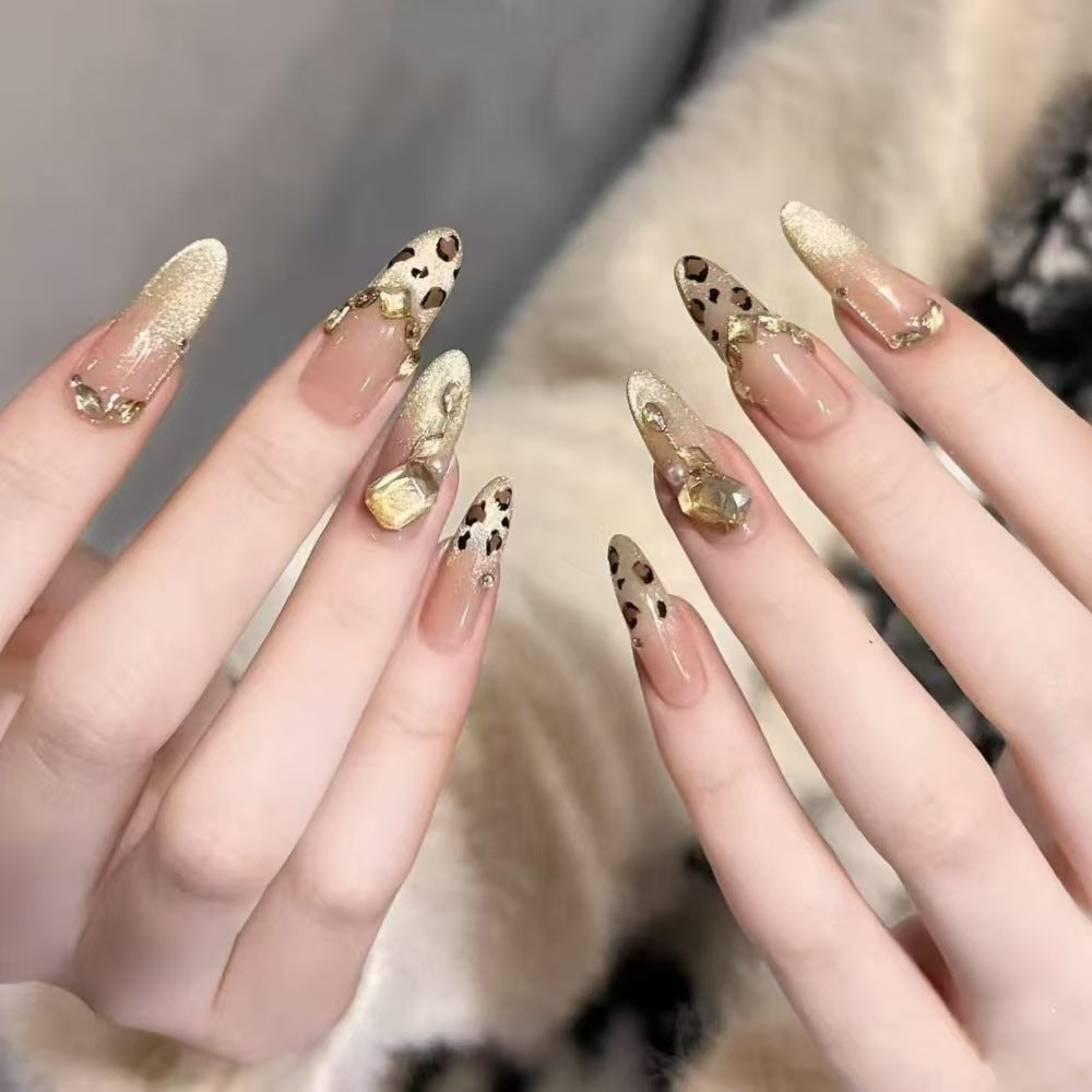 Square Press-On Nail Set in Acrylic Finish