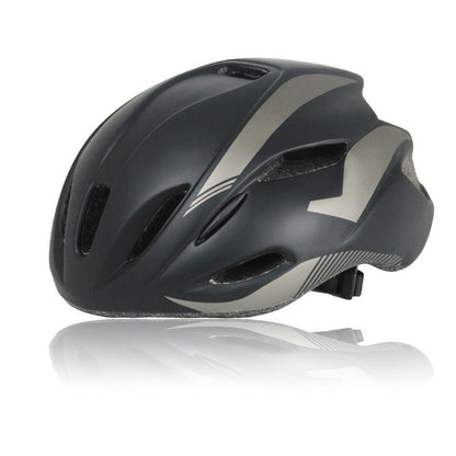 Cycling Helmet with Aerodynamic Design