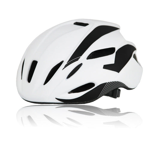 Cycling Helmet with Aerodynamic Design