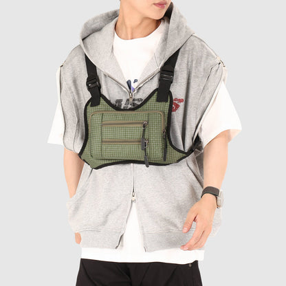 Versatile Adjustable Chest Pack for Utility Use