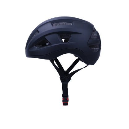 Streamlined Cycling Helmet for Enhanced Aerodynamics