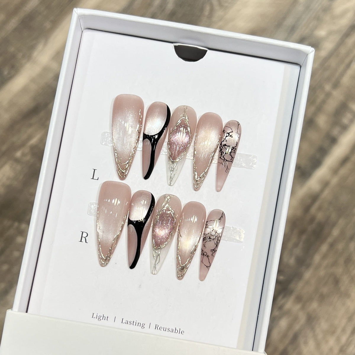 Stiletto Press-On Nails with Distinctive Marble Pattern