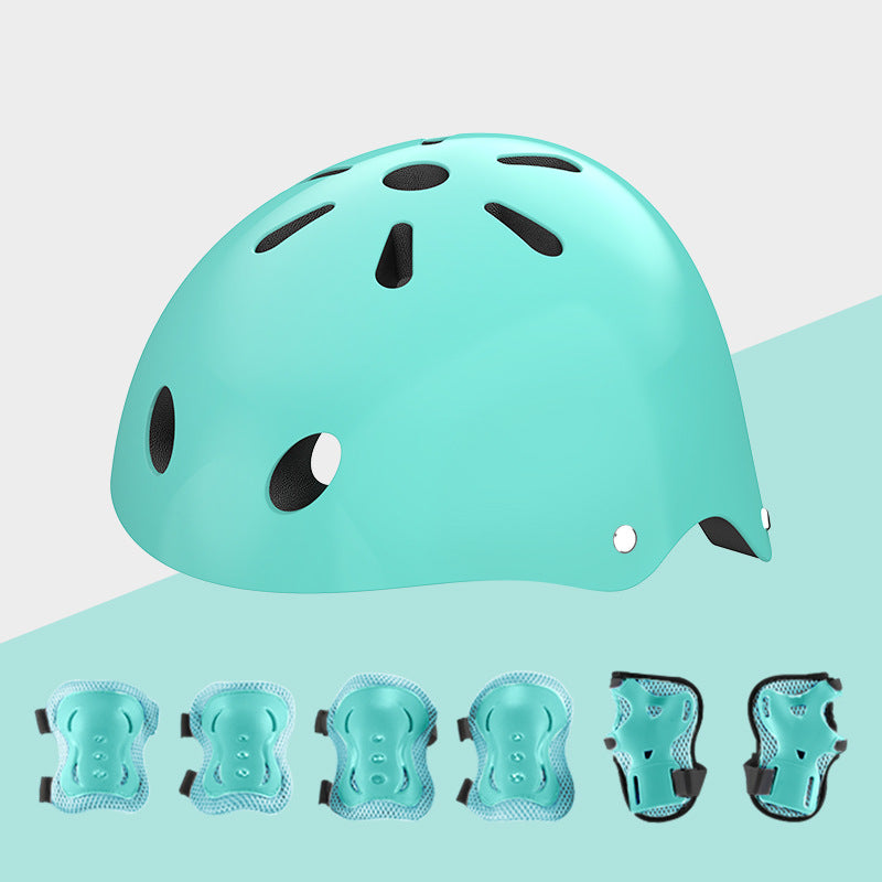 Adjustable Bicycle Helmet for Safety