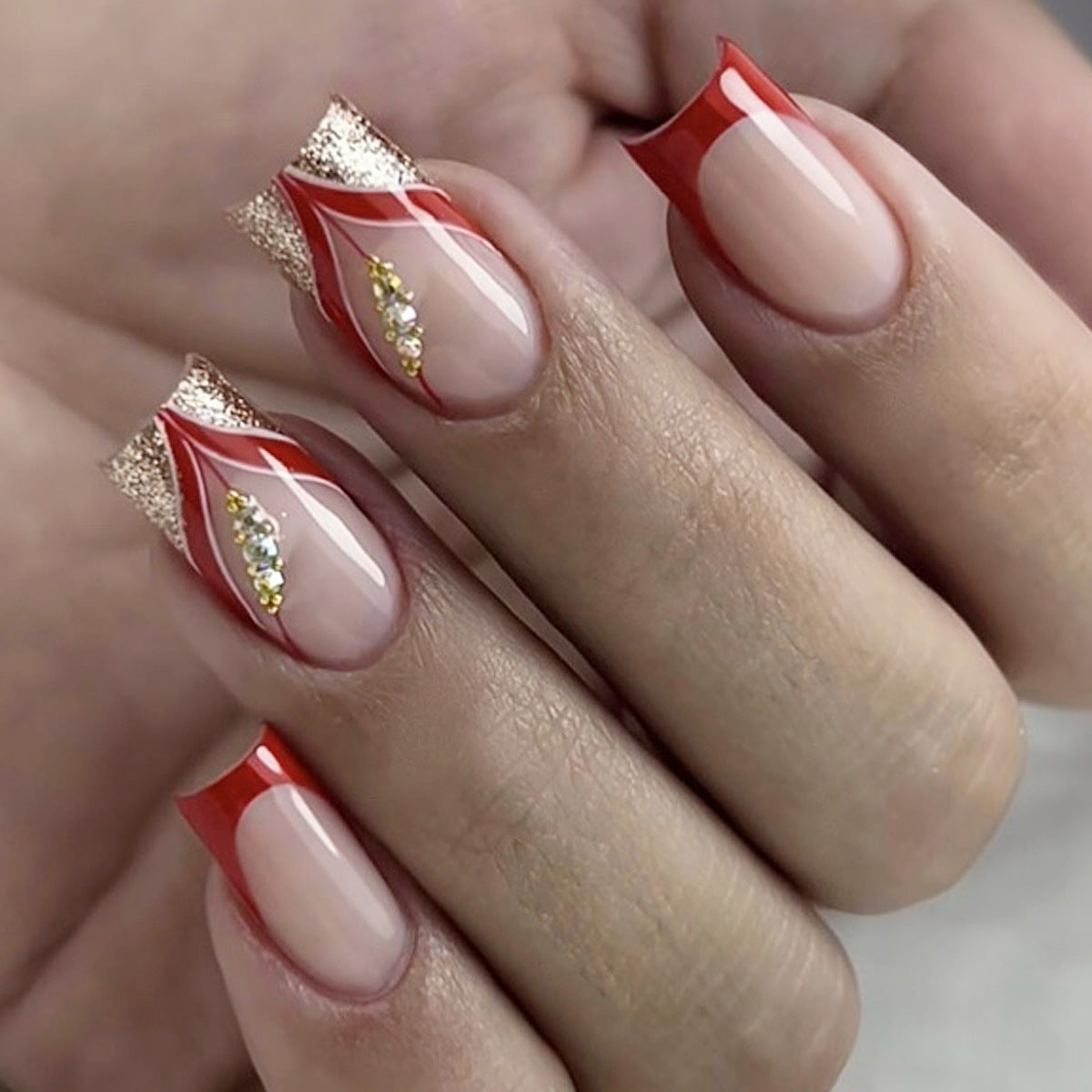 Rhinestone Nail Art Extensions – Creative Design