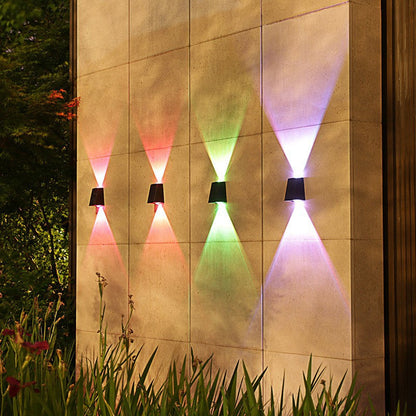 Bi-Directional Solar LED Wall Uplight and Downlight with Prism Lens