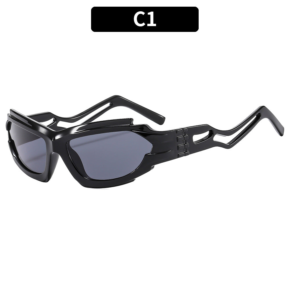 Active Lifestyle Sunglasses with Sporty Shield Design