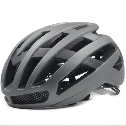 Streamlined Bike Helmet for Enhanced Aerodynamics
