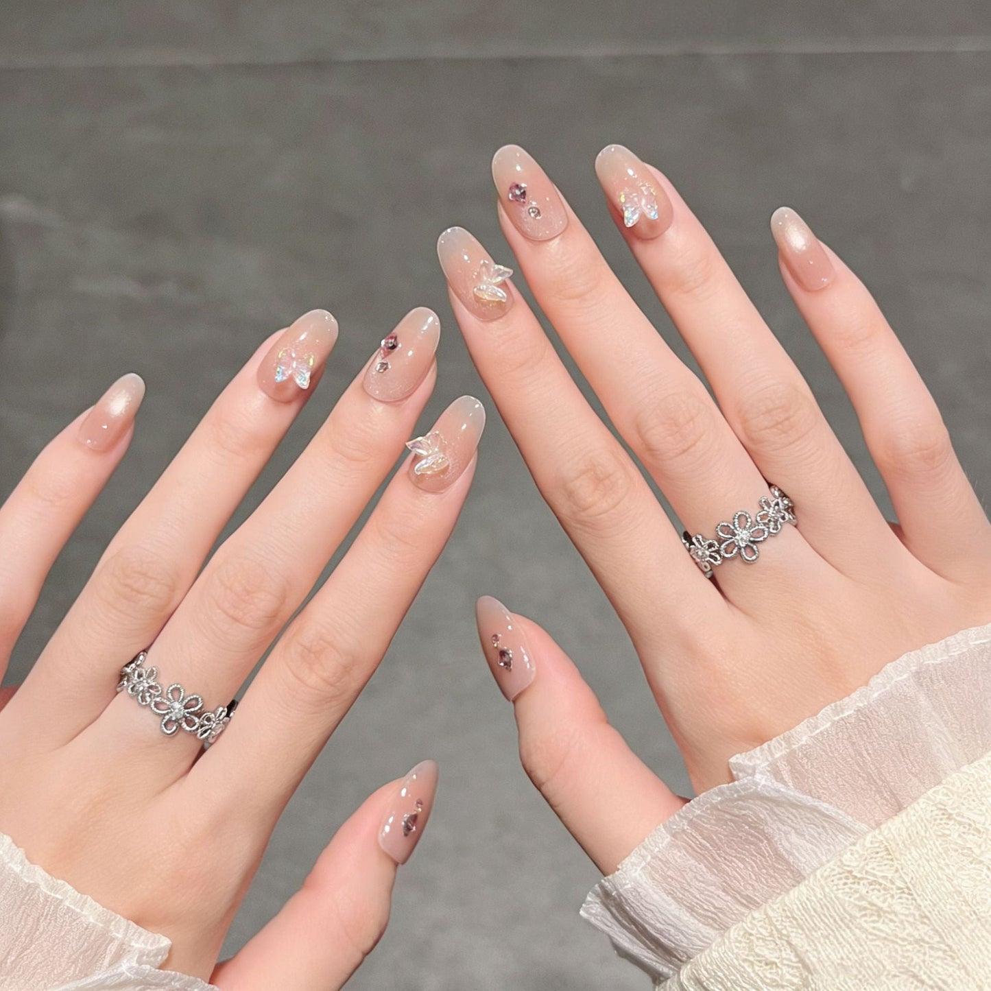 Set of 3D Decorative Press-On Nail Art