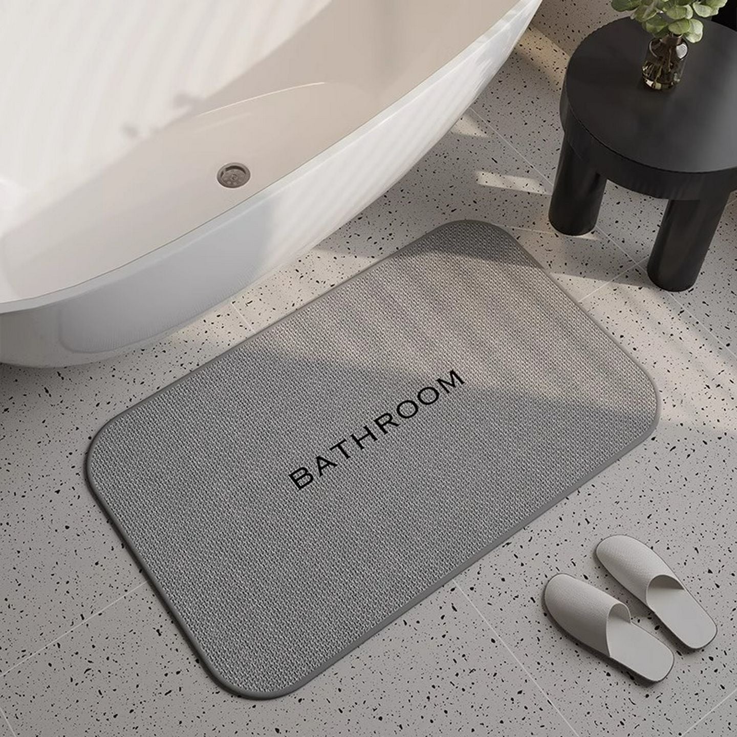 Non-Slip Bathroom Mat – Absorbent Floor Rug