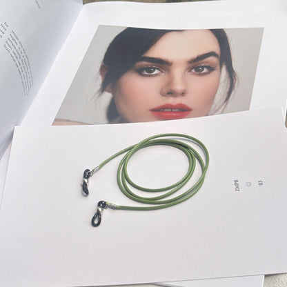 Eyewear Retainer Chain with Adjustable Design