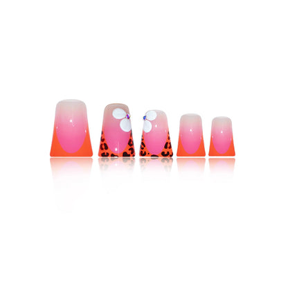 Creative Oval Nail Extensions