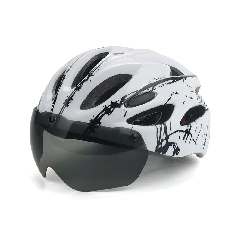 High-Performance Cycling Helmet for Enhanced Riding Safety