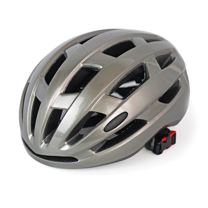 Lightweight Cycling Helmet for Road Use - Aerodynamic Design