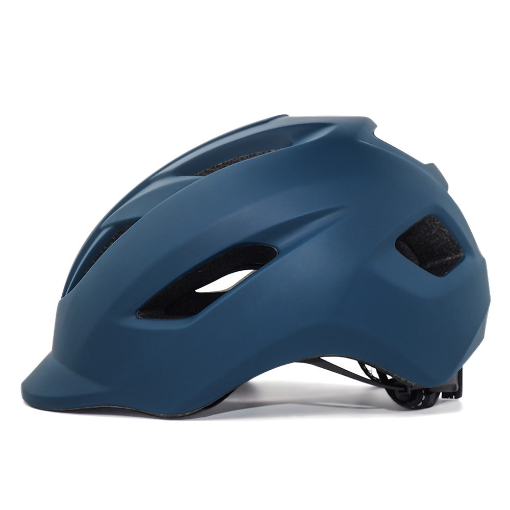 Customizable Sports Helmet for Active Use