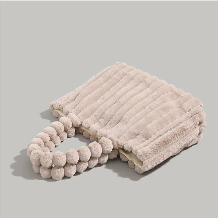 Plush Carry-All Bag for Ultimate Comfort on the Go