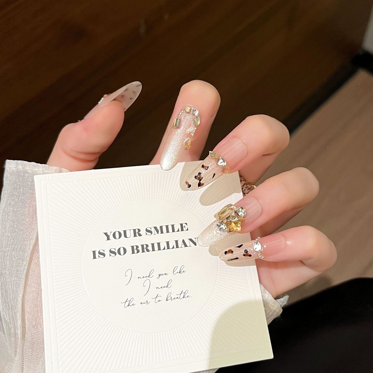 Set of 3D Decorative Press-On Nail Art