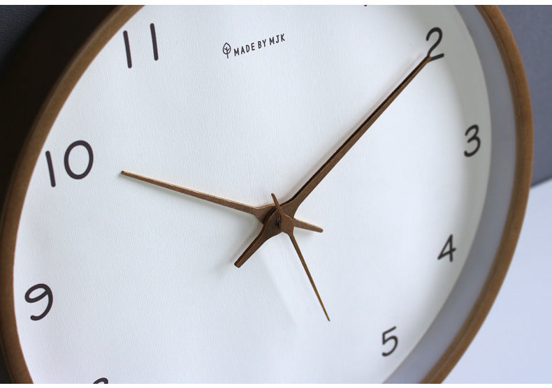 Elegant Simple Design Wall Clock