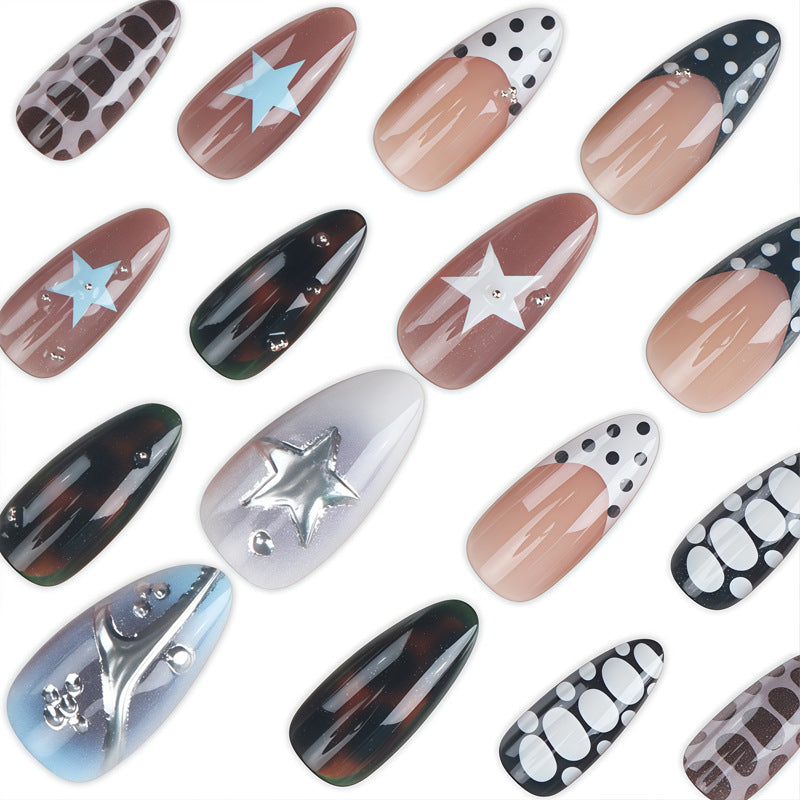 Press-On Nail Set Featuring Star and Geometric Patterns