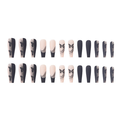 Artistic Design Press-On Nail Set with Intricate Patterns