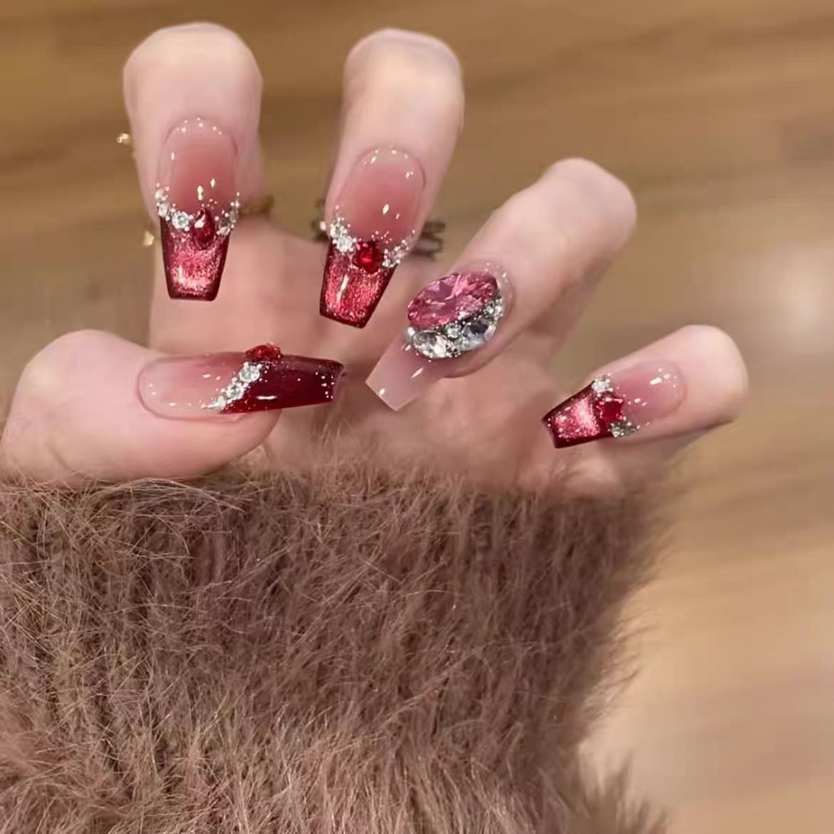Press-On Nail Set with 3D Decorative Design