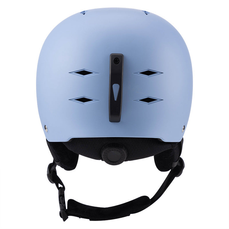 Versatile Snow Sports Helmet for All Seasons