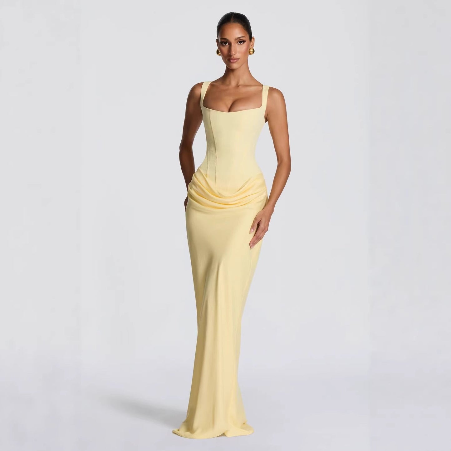 Elegant Fishtail Cocktail Gown – Fitted Long Sleeve Maxi Dress