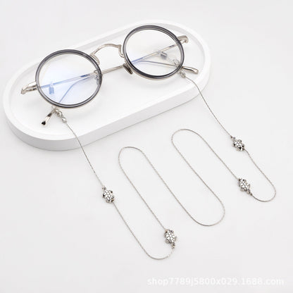 Adjustable Glasses Strap Holder