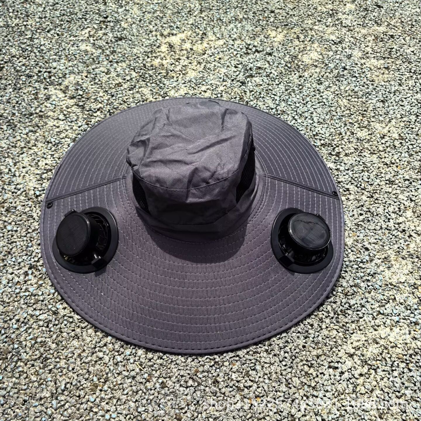 Sun Hat with Removable USB Fans and Wide Neck Coverage - Air-Cooled