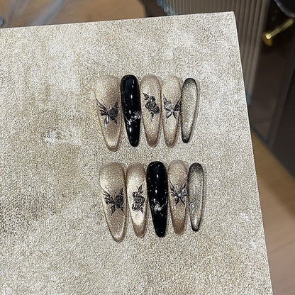 Set of Press-On Nails