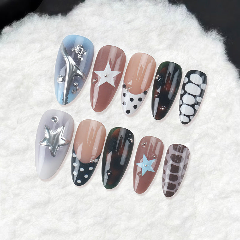 Press-On Nail Set Featuring Star and Geometric Patterns