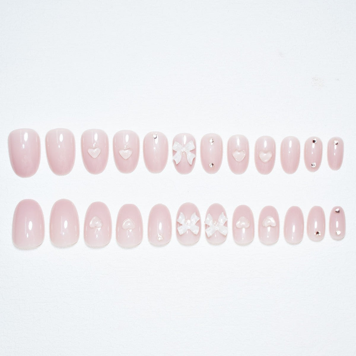 Elegant Bow Accent Press-On Nail Set