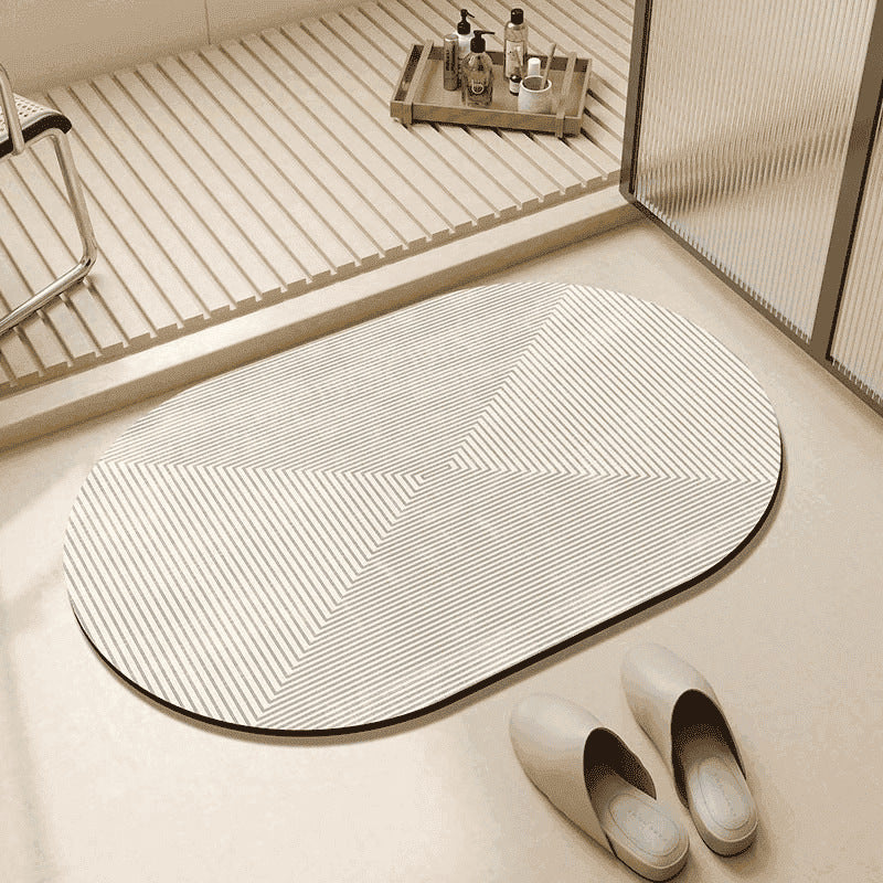 Plush Bath Mat with High Absorbency for Luxury Bathrooms