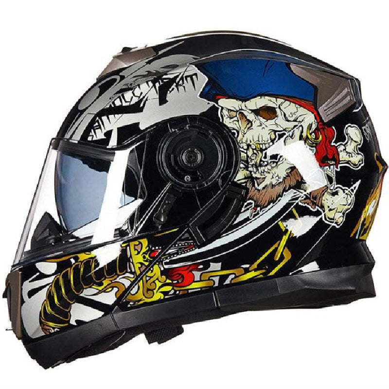 Full-Face Motorcycle Helmet with Aerodynamic Design
