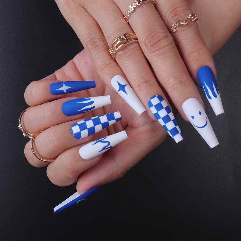 Long Stiletto Press-On Nails for Artistic Statement