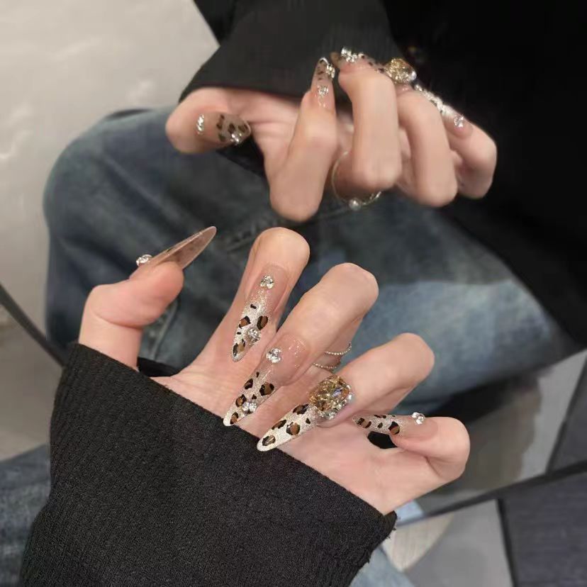 Themed Press-On Nails for Artistic Designs
