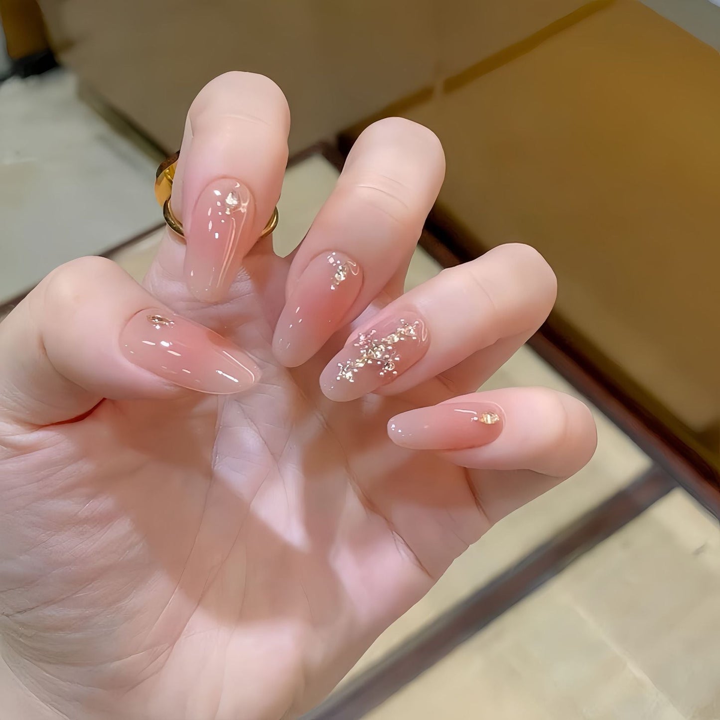 Glitter Pattern Acrylic Nail Set – Glamorous Design