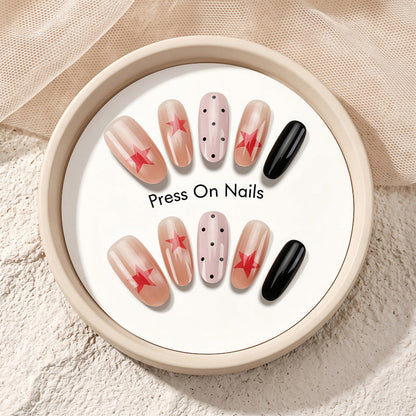Bold Star Design Press-On Nail Set for Artistic Looks
