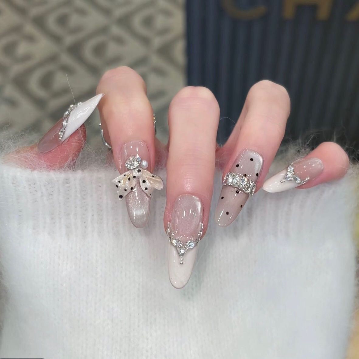 Set of 3D Decorative Press-On Nail Art