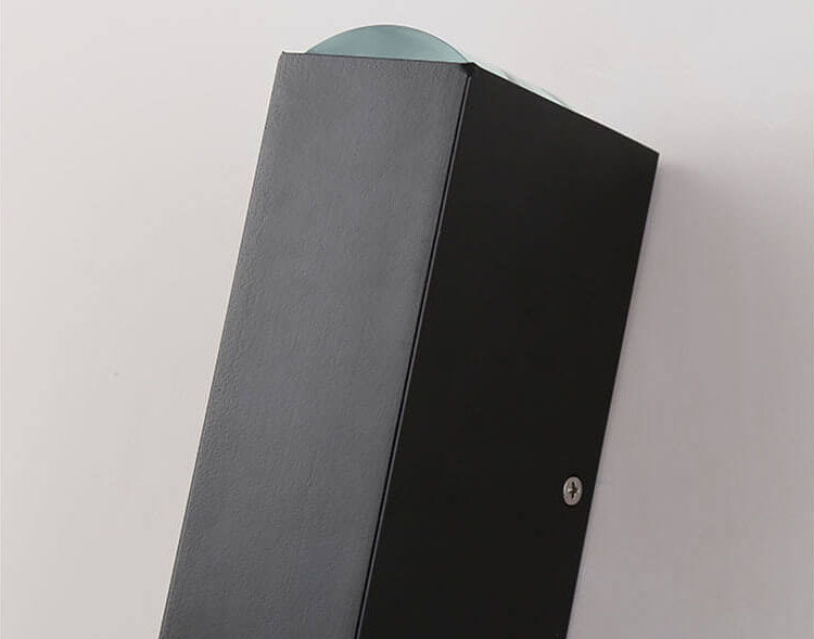 Outdoor LED Wall Light - Stylish and Water-Resistant