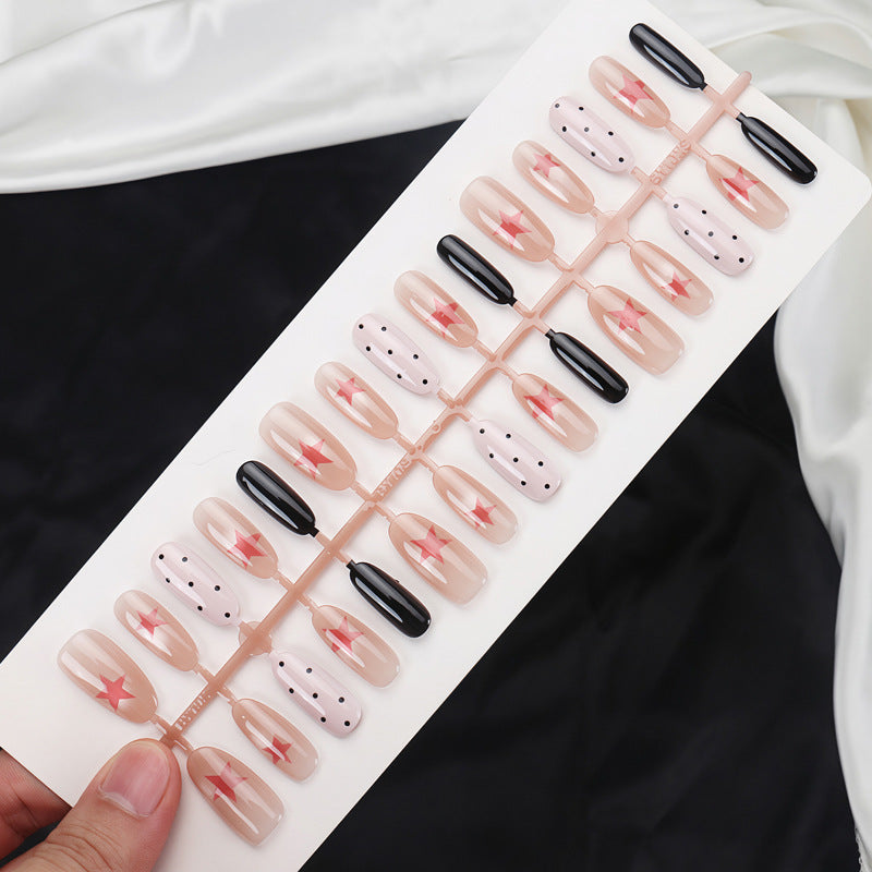 Bold Star Design Press-On Nail Set for Artistic Looks