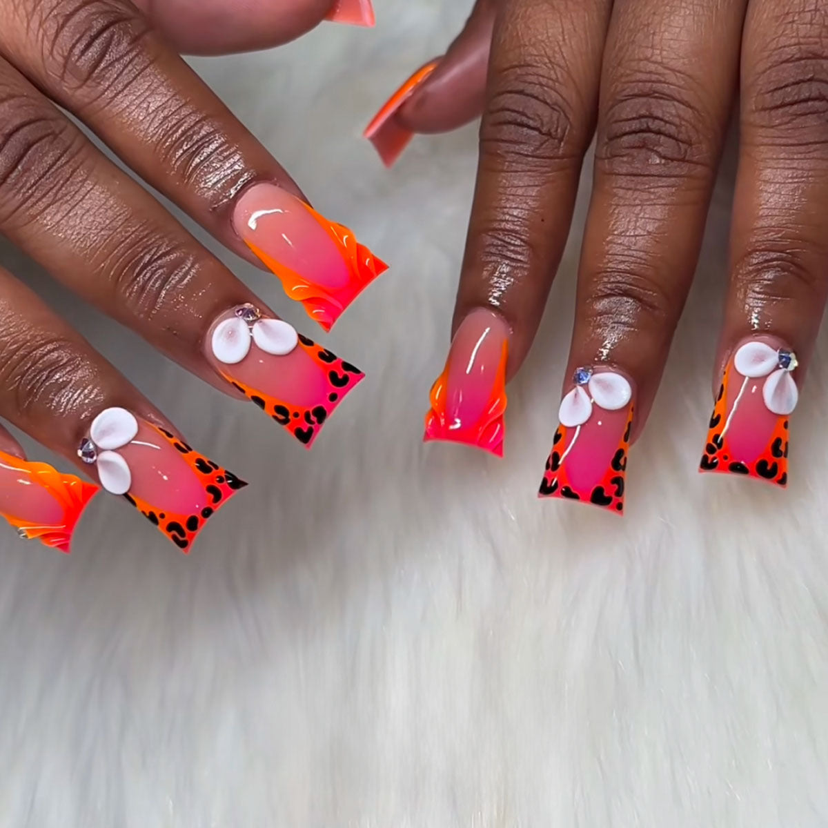 Creative Oval Nail Extensions