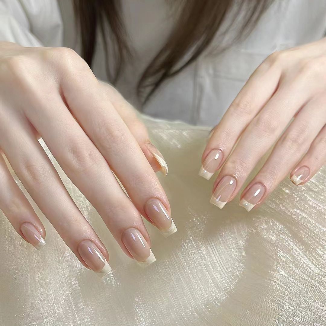 Themed Press-On Nails with Artistic Design